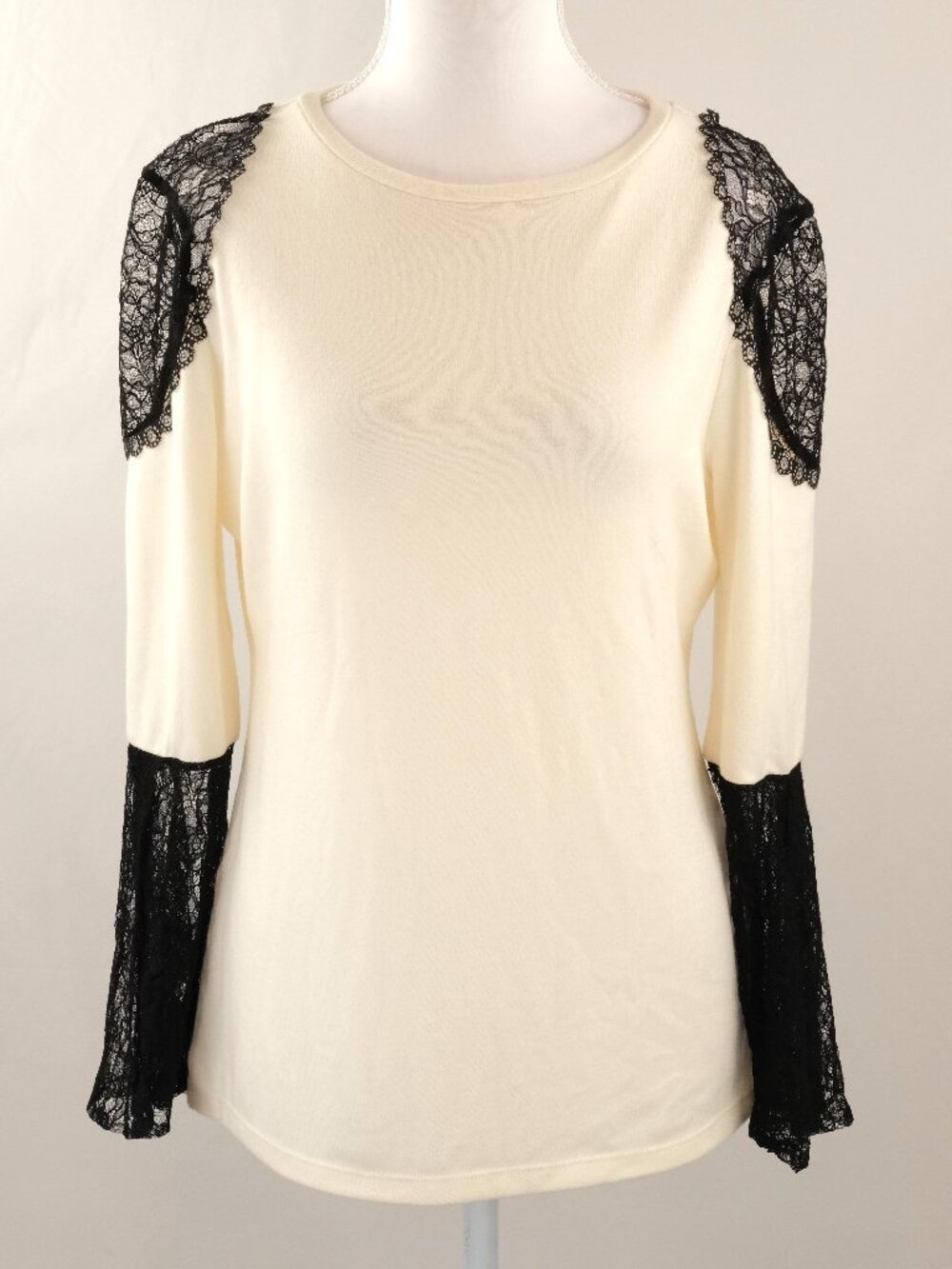 Alice + Olivia Bell Sleeved Lace Detail Sweater Top, Ivory/Black, Large